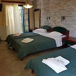 Naxos מלון 4*