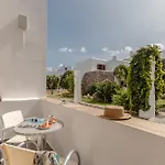 מלון Naxos Naxos City
