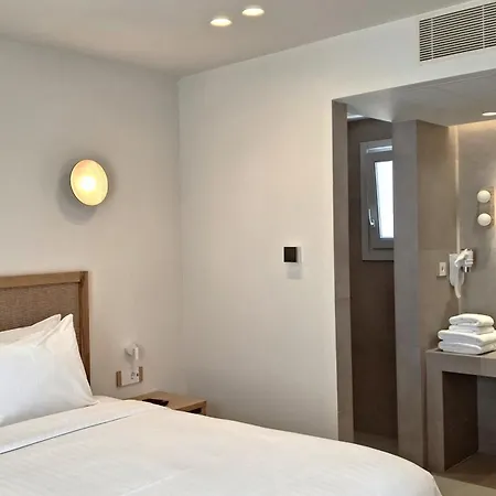 Hotell Naxos 4*