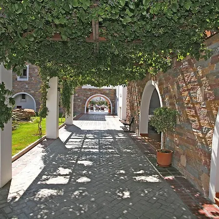 Naxos By Icon Blue ホテル Naxos City