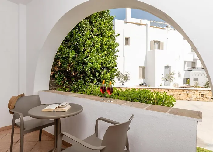 Hotel Naxos 4*